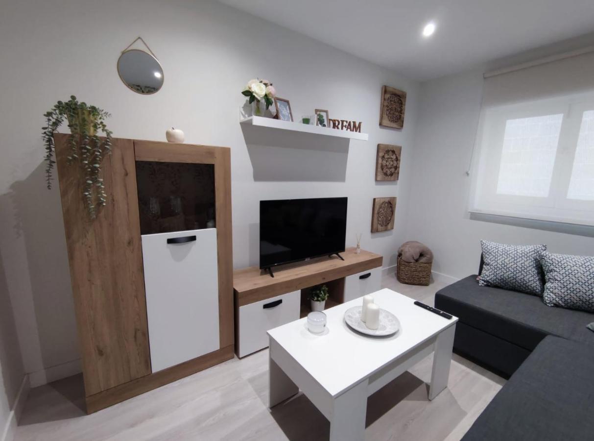 Apartamento En Alicante La Casa Azul Santa Faz المظهر الخارجي الصورة